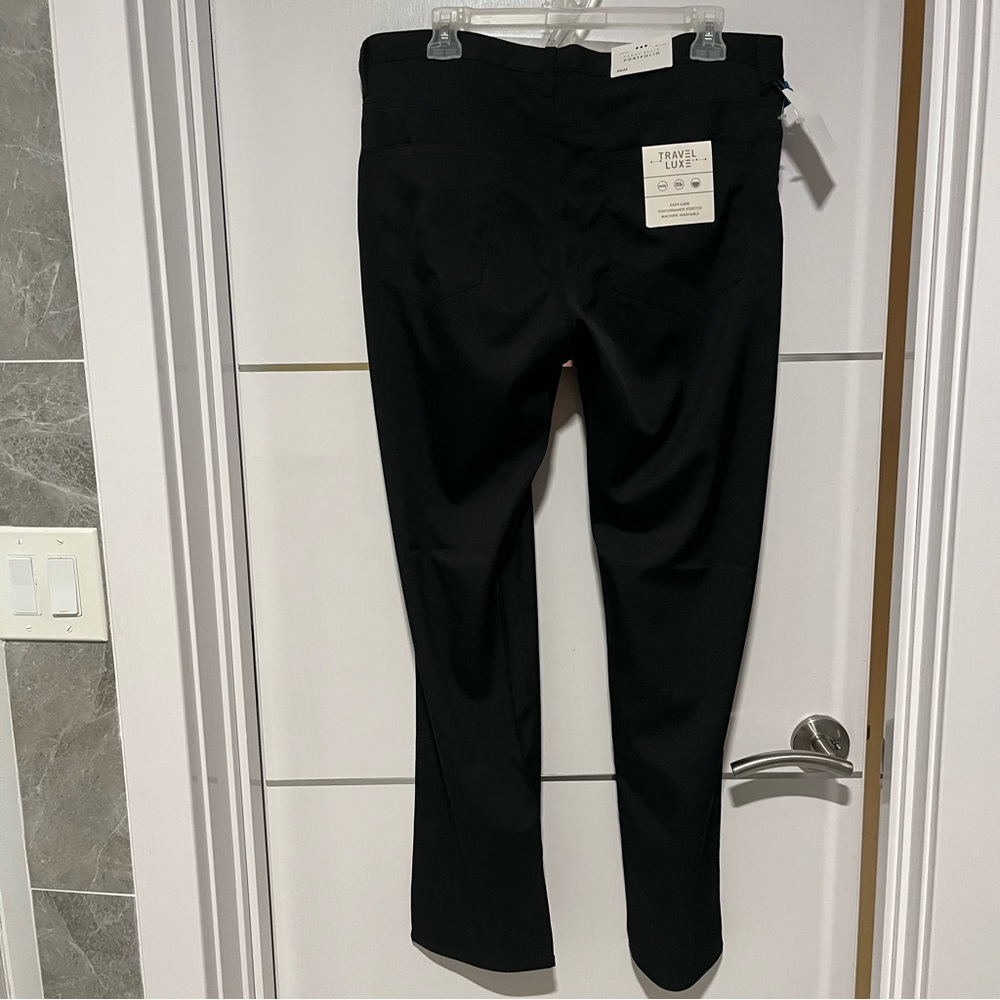 NWT Perry Ellis Portfolio 34x32 slim fit below the waist black travel luxe pants